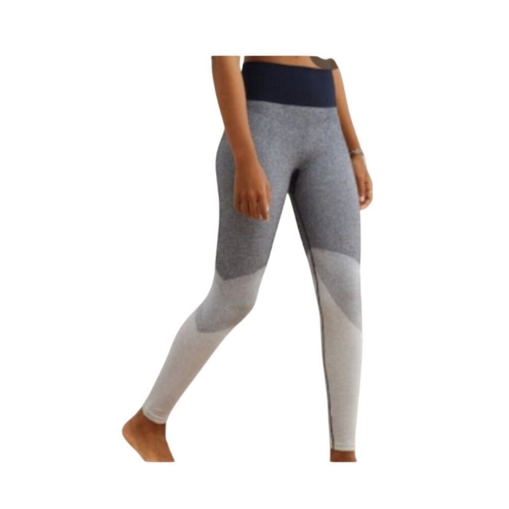 Aerie Seamless Leggings M Gray Black Ribbed High Waist